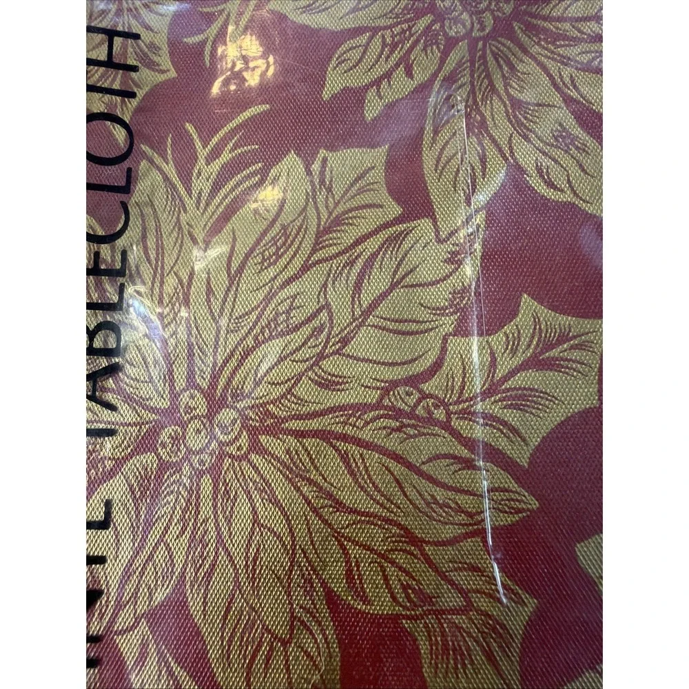 VTG Christmas Poinsettia Flannel Back Vinyl Tablecloth 52x70 Oblong Red Gold NOS